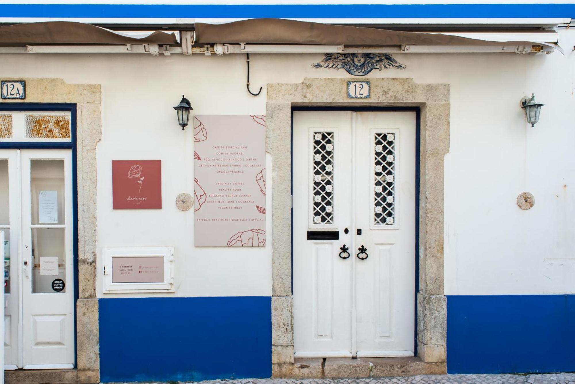 Central Studio Suite - Ericeira Bagian luar foto